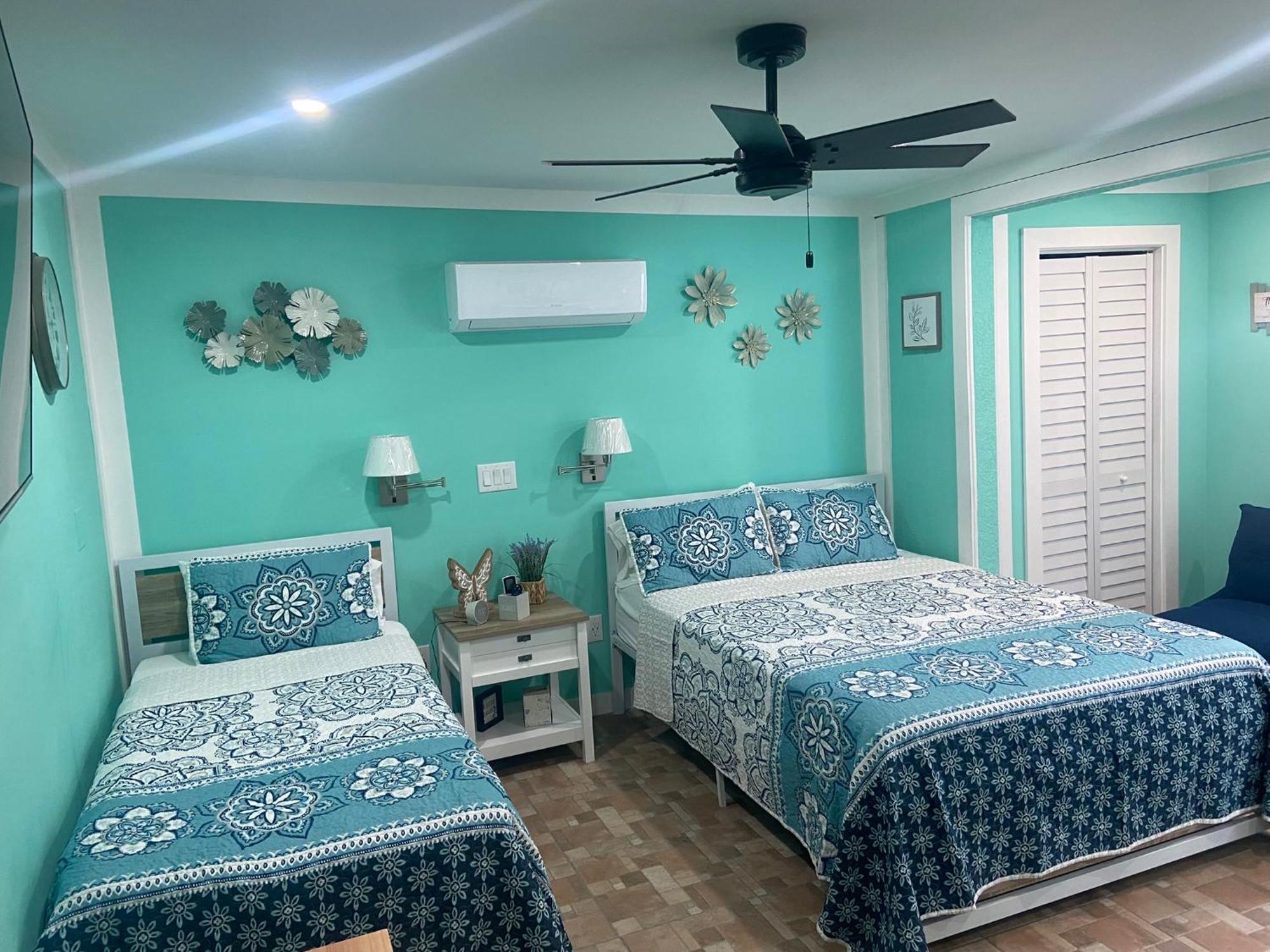Beautiful And Comfortable Rom Apt # 2 Tampa Exterior photo